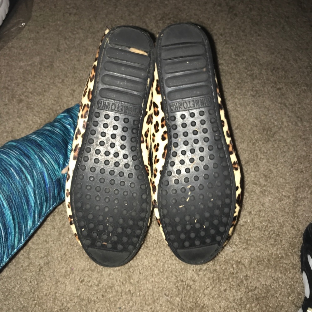 Cheetah moccasins with hard sole - Picture 2 of 5